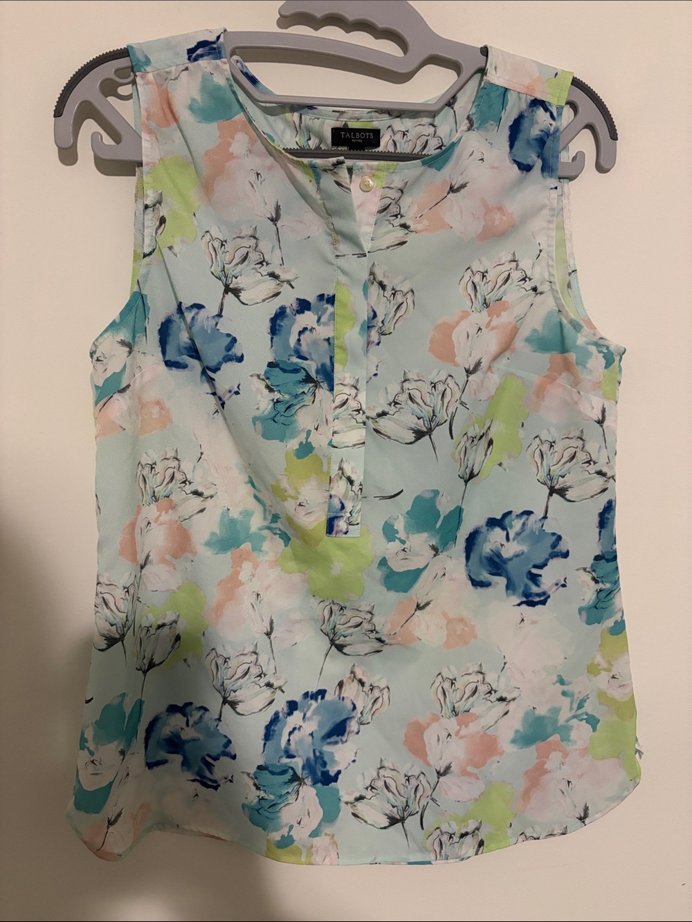 Talbots Sleeveless Floral Camisole in Light Blue with Navy and Mint Accents